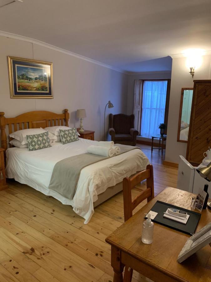Avenues Guest House Stellenbosch Bagian luar foto