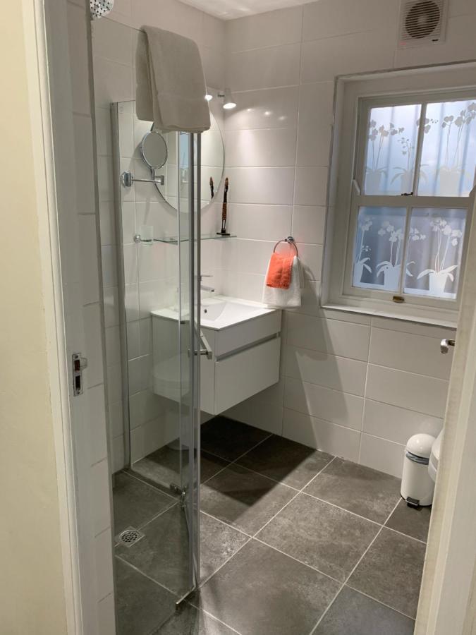 Avenues Guest House Stellenbosch Bagian luar foto