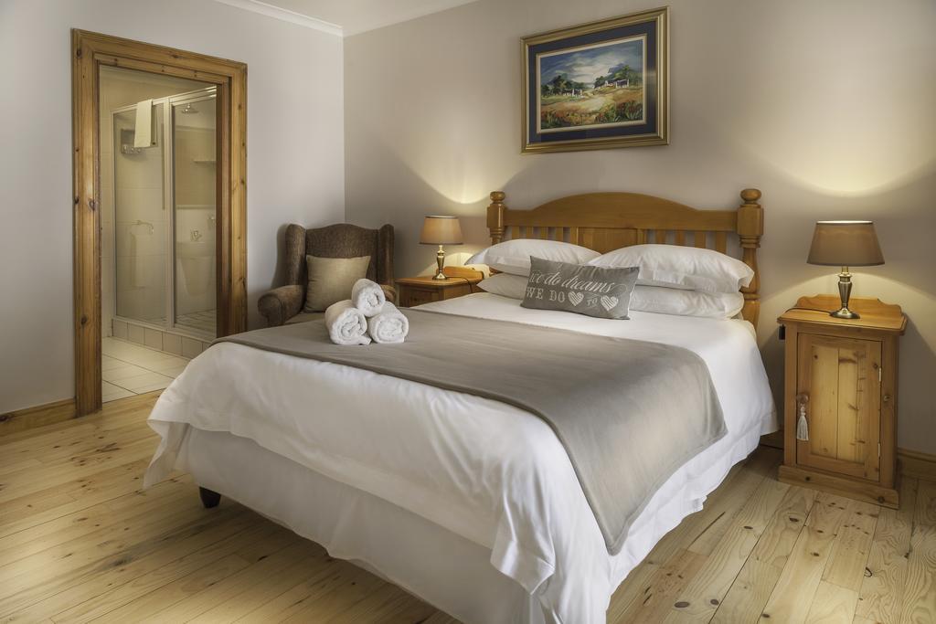 Avenues Guest House Stellenbosch Bagian luar foto