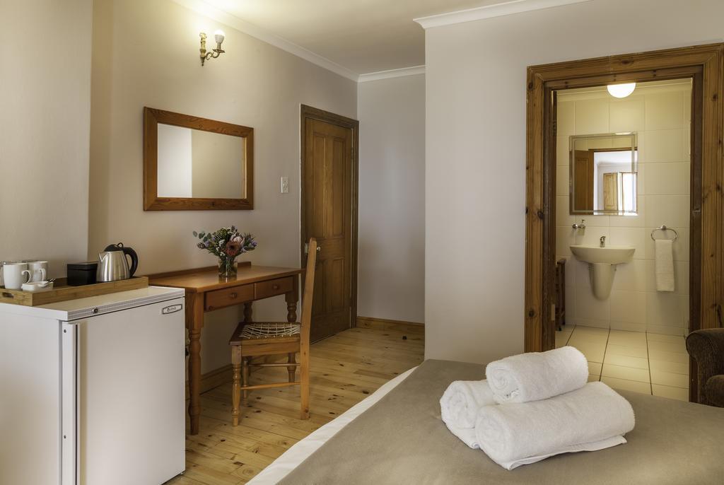 Avenues Guest House Stellenbosch Bagian luar foto