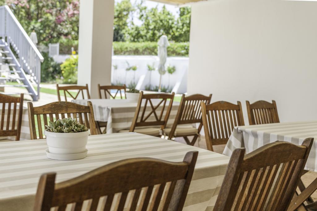Avenues Guest House Stellenbosch Bagian luar foto
